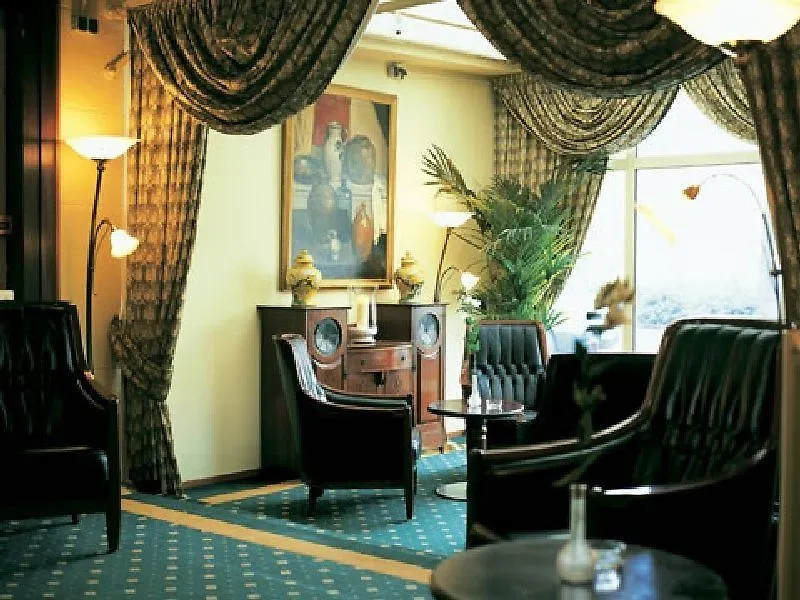 Nh Amsterdam Schiller Hotel 4*,  Netherlands