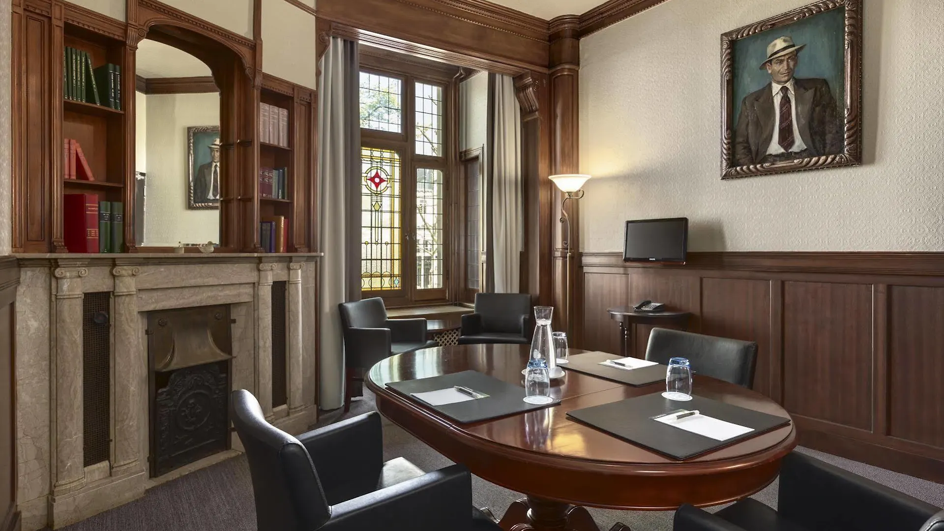 Nh Amsterdam Schiller Hotel